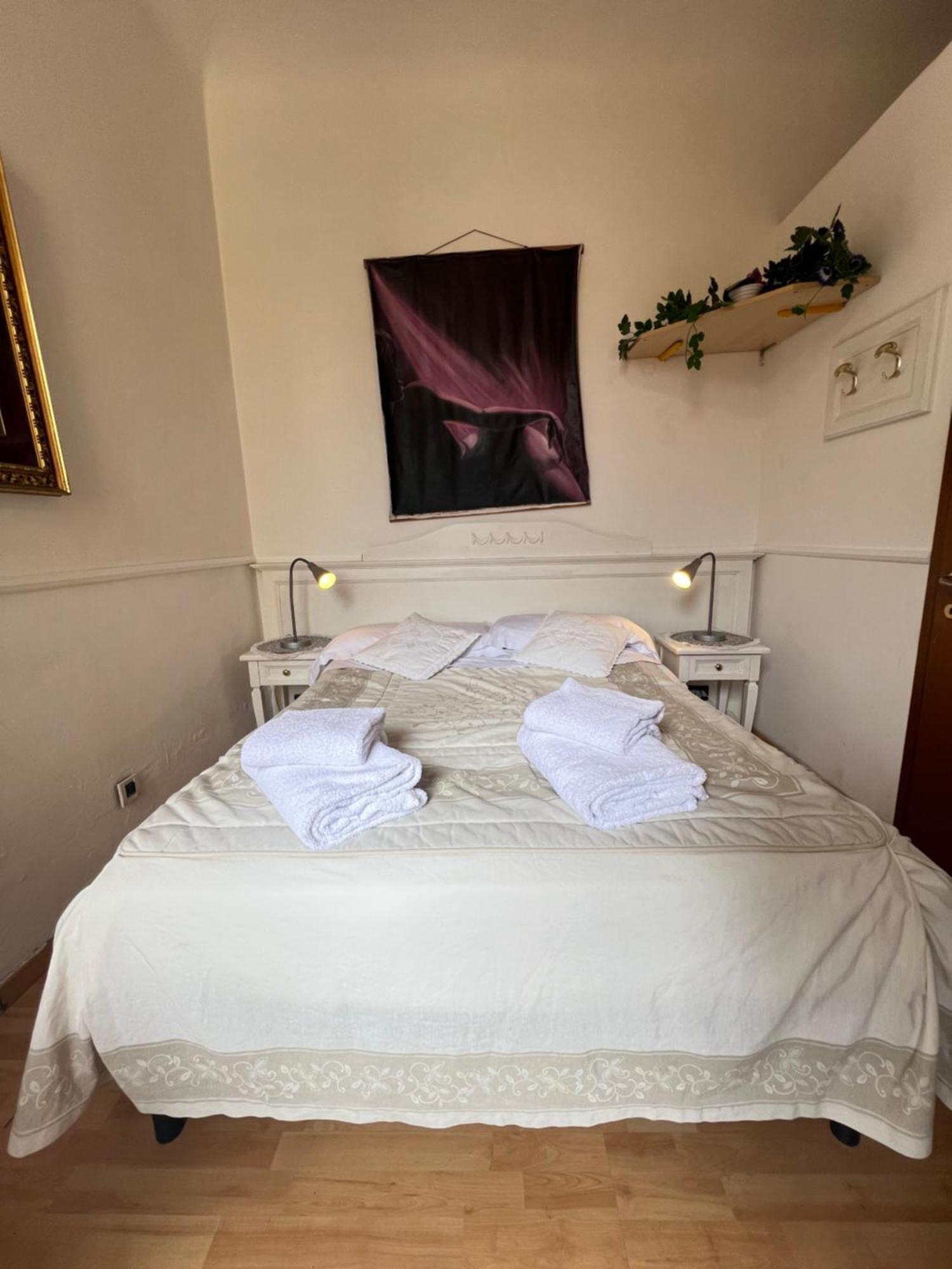 Casa Maya Souvenir * Florenz